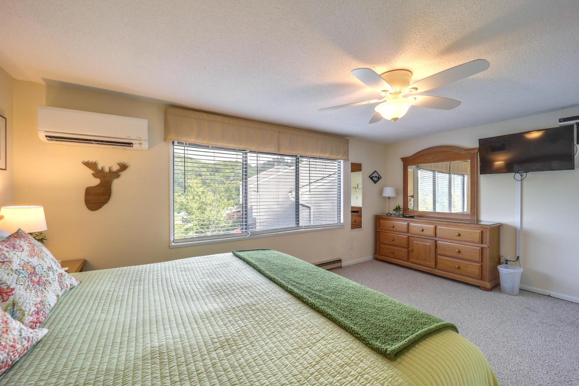 Sugar Mountain Condo With Aandc - Walk To Ski And Golf! Экстерьер фото
