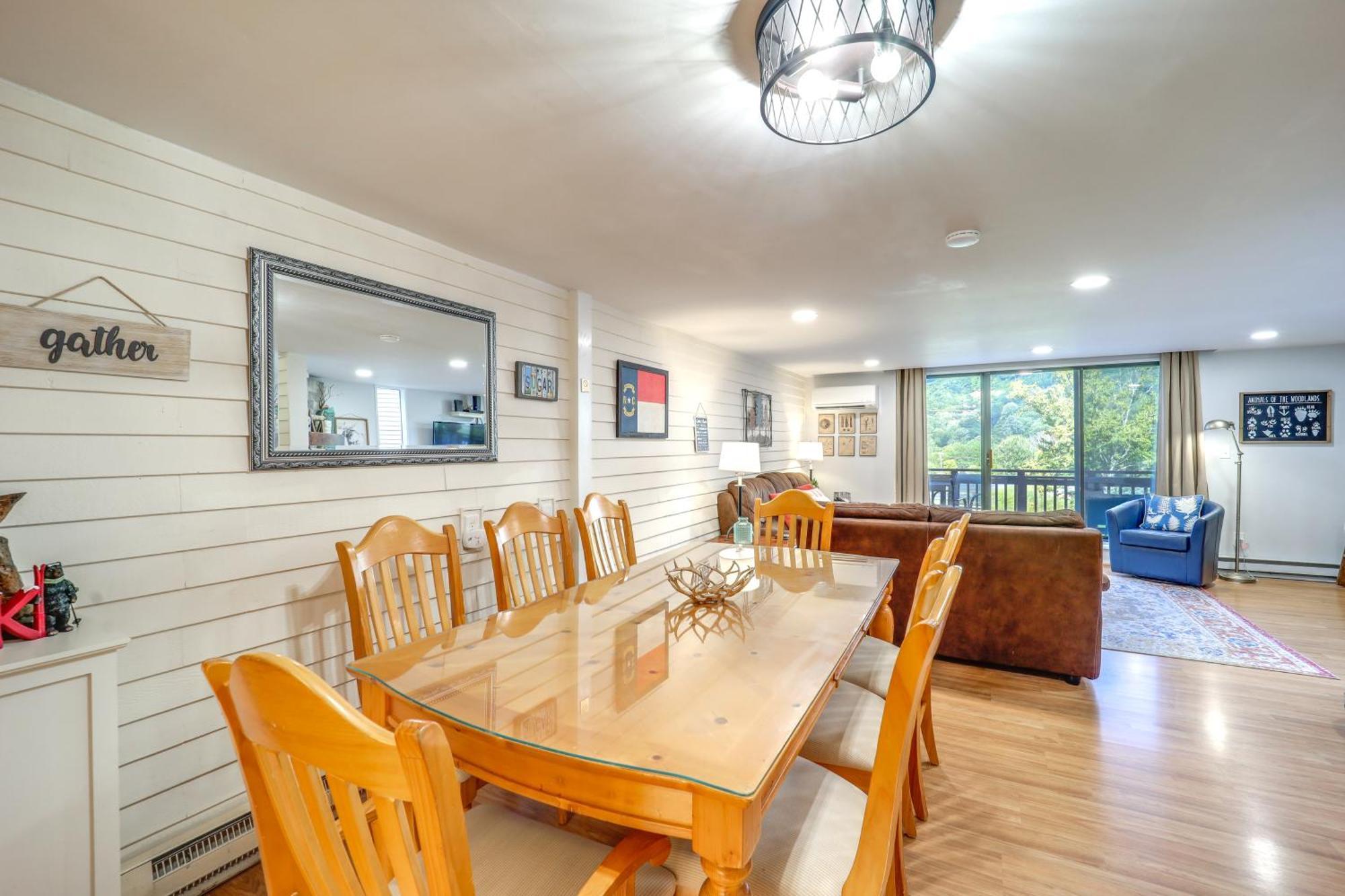 Sugar Mountain Condo With Aandc - Walk To Ski And Golf! Экстерьер фото